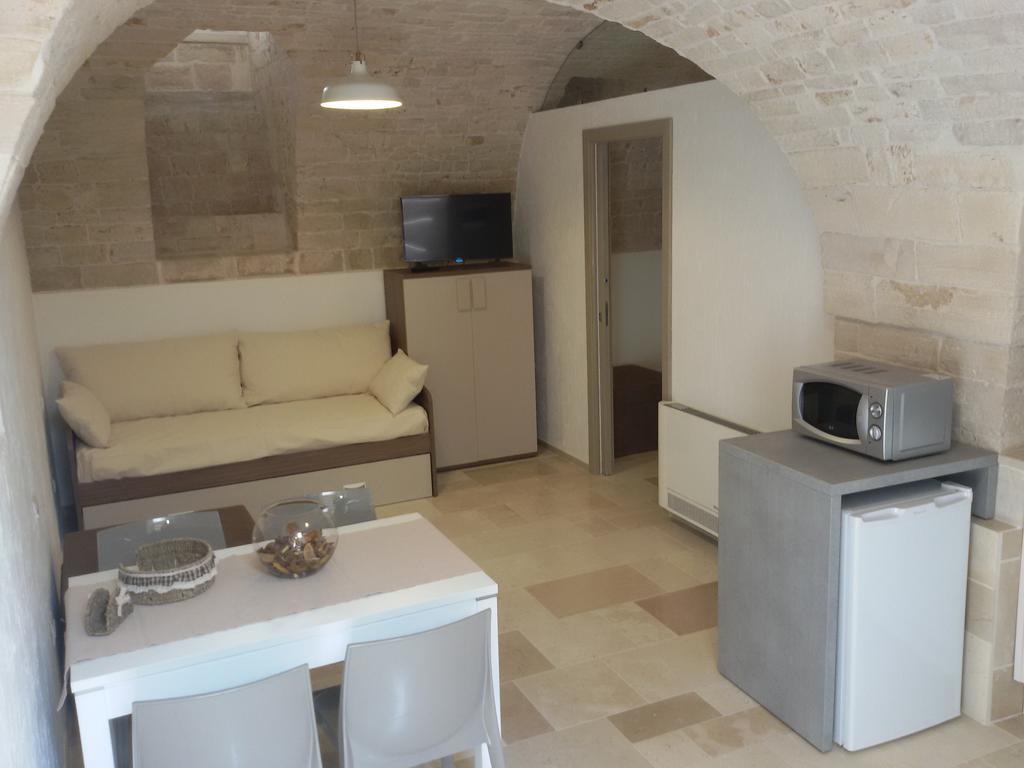 Dimore Vino&Amore Alberobello Bagian luar foto